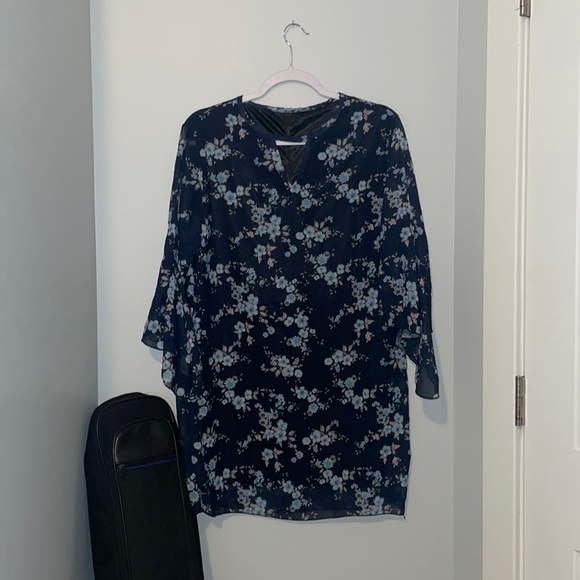 Dress - Picture 1 of 1